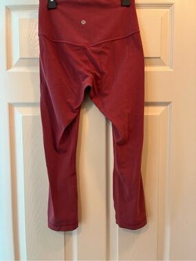 Lululemon HR Cropped Leggings